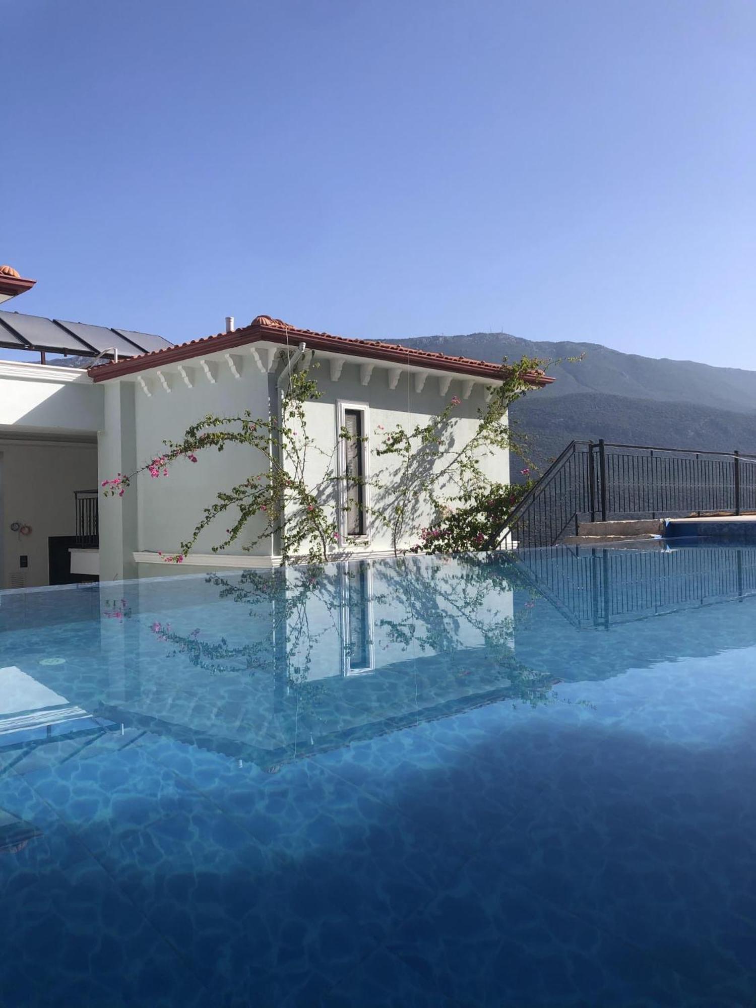 Guemues Yazar Hotel 카스 외부 사진